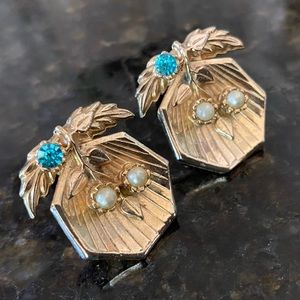 vintage clip on earrings - gold/pearl/aqua diamanté